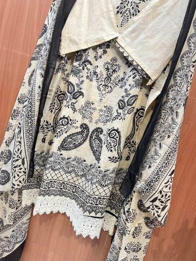 Pakistani formals 2618