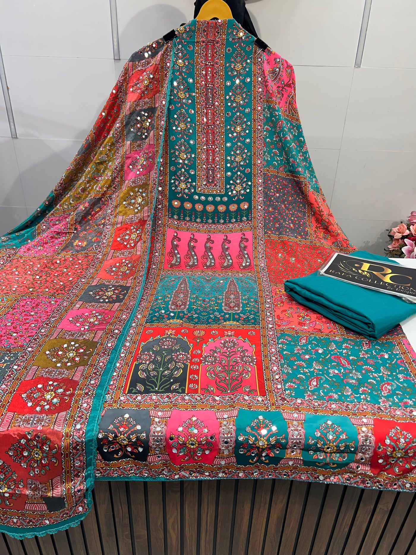 Multi colour mirror Suit 1247