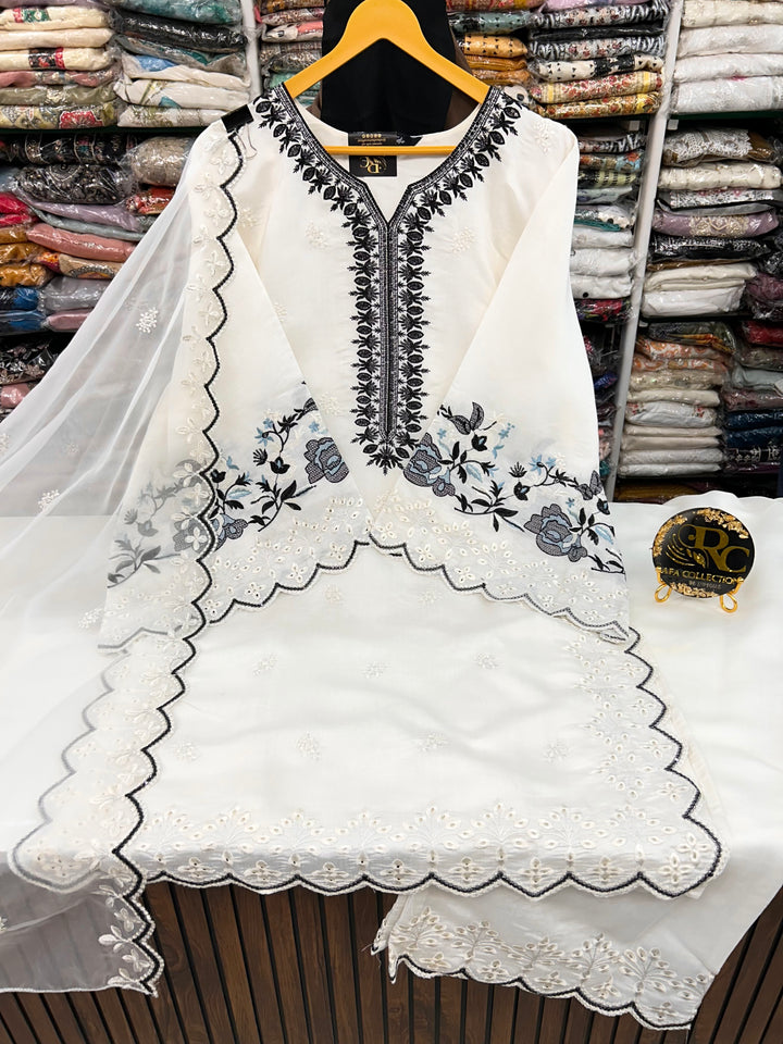 Pakistani Formals 2167