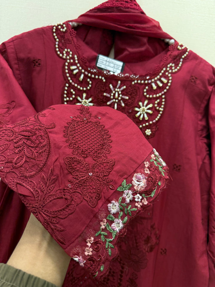 Pakistani Embroidered suits