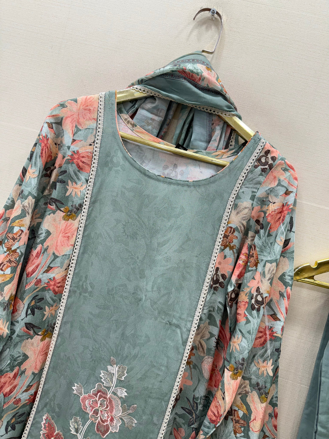 The Hermitage lawn suits