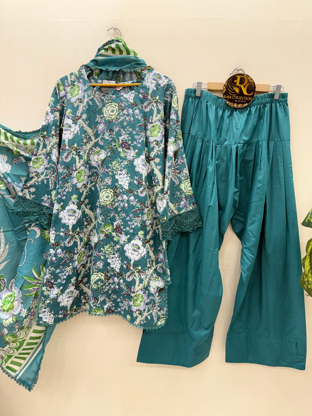 Cotton embroided farshi suits