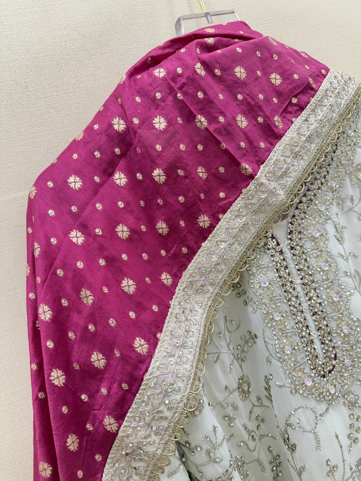 Pakistani Garara suit