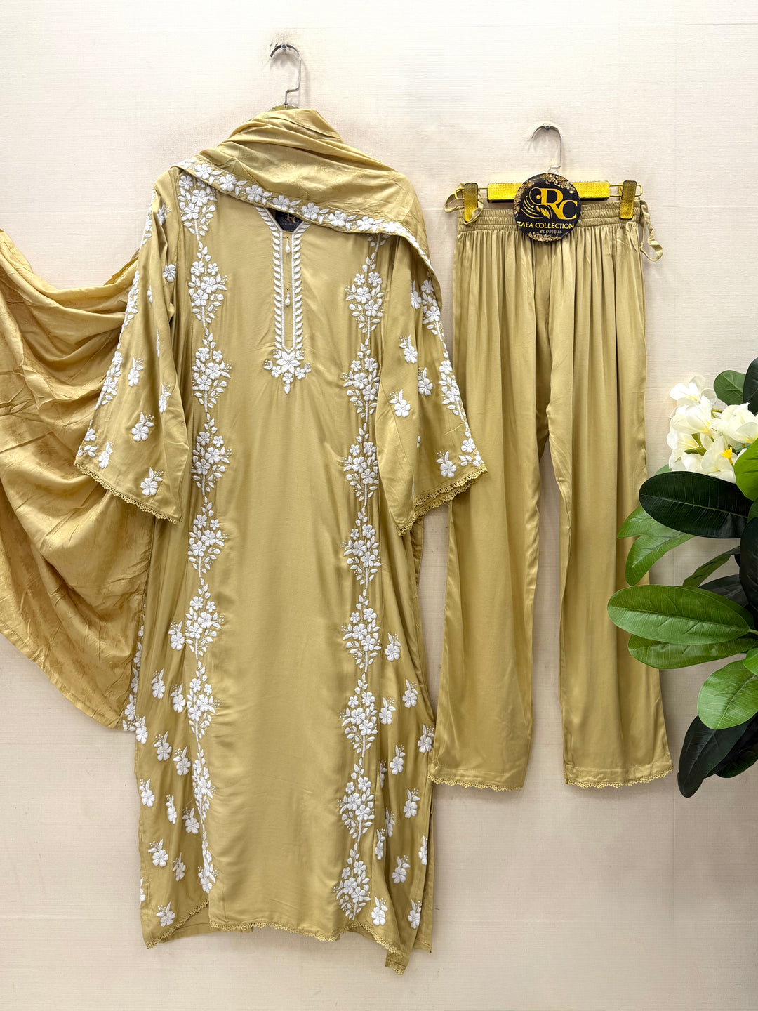 Lucknawi Long kaftan Suits