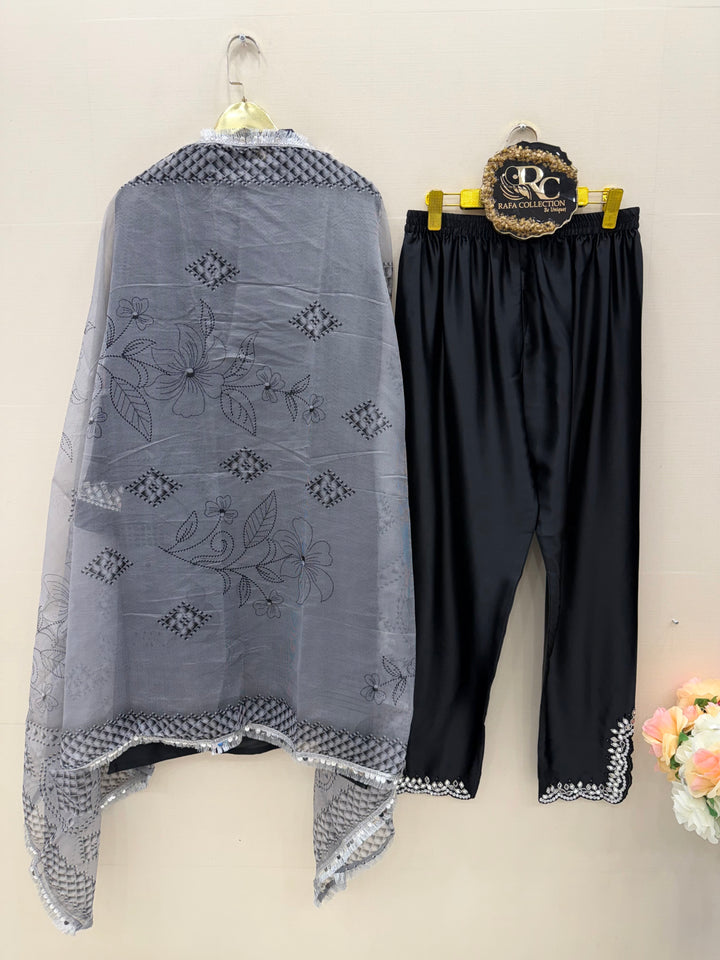 Mirror Handwork Suit