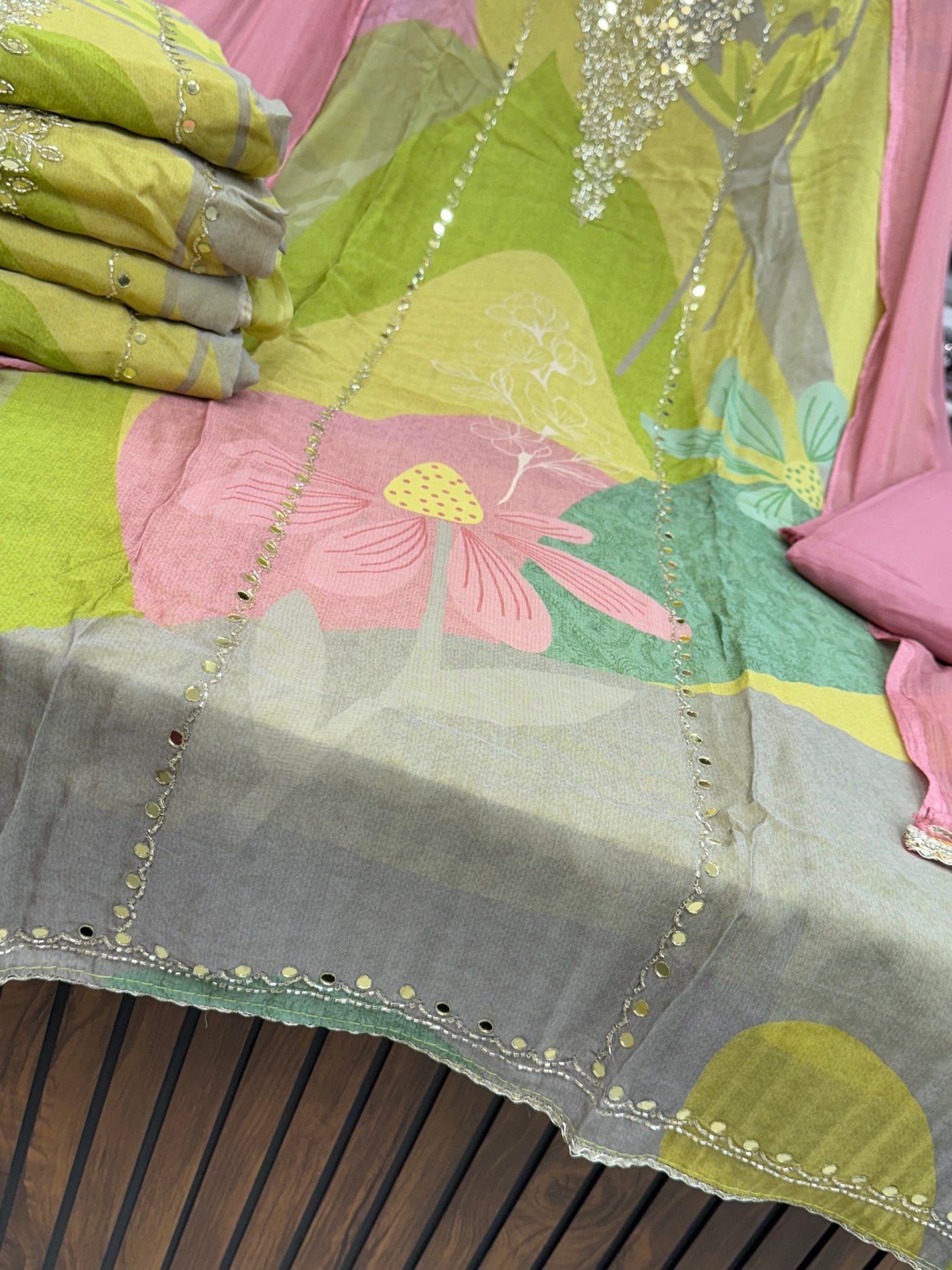 Organza handwork suit 2577