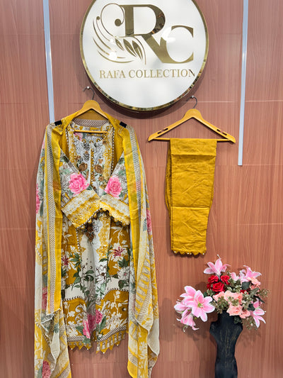 2539 Luxury Pearl Embellished Pakistani Suits
