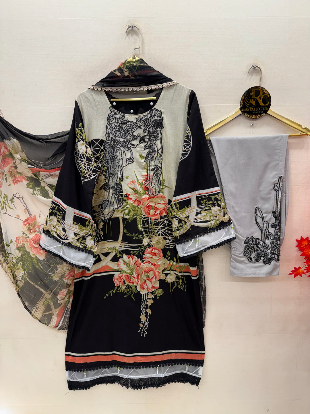 Pakistani Formals Suits