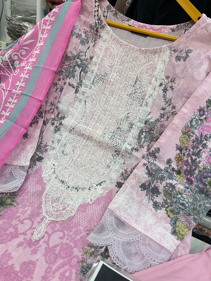 Pakistani embroided suit 1993