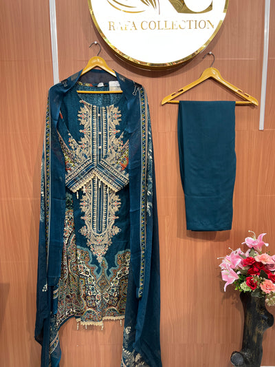 Traditional Pakistani Wear 2727