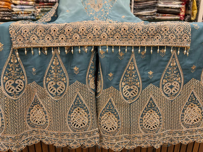 Pakistani party wear suits 17396