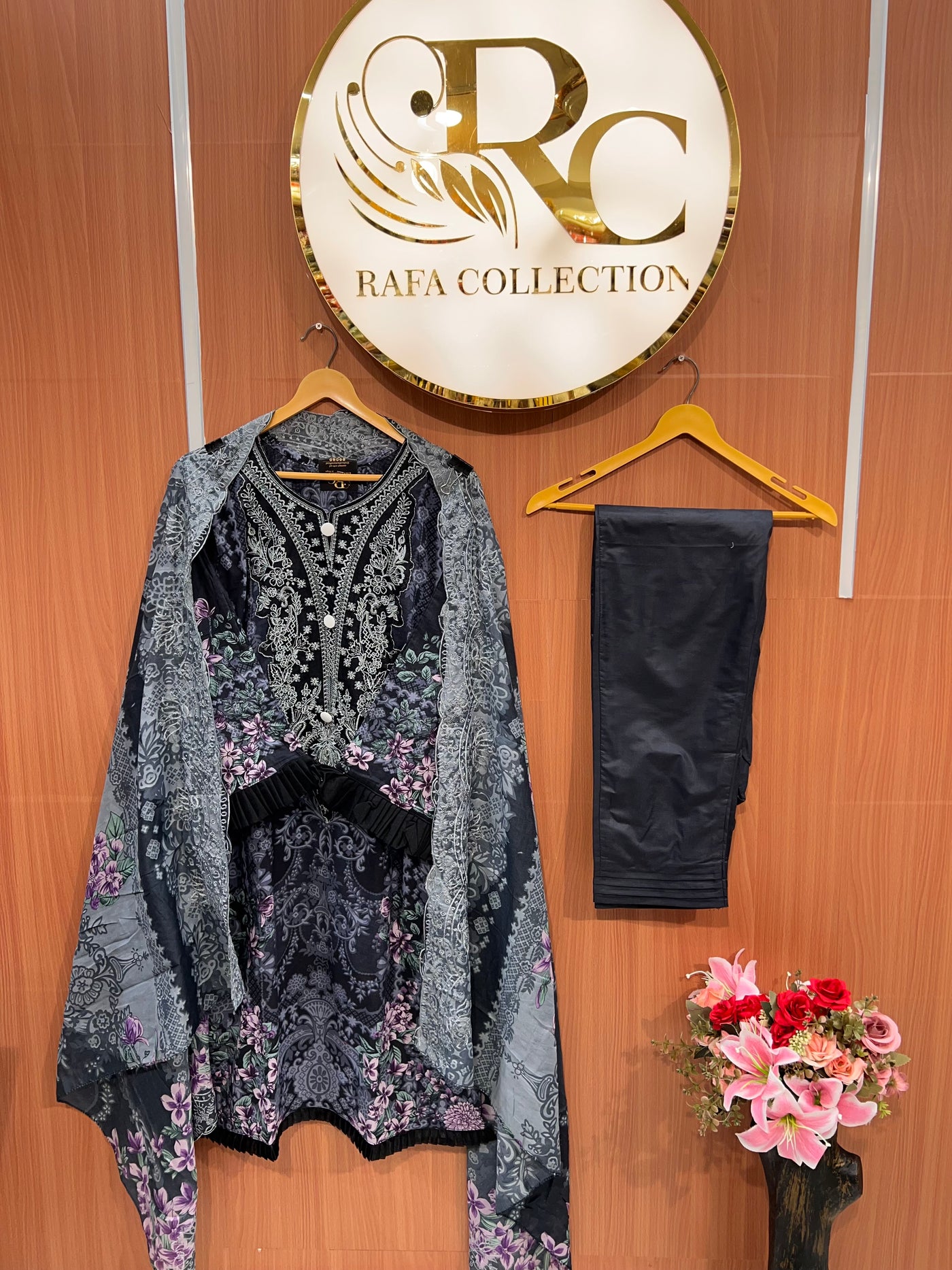Pakistani formals 2545