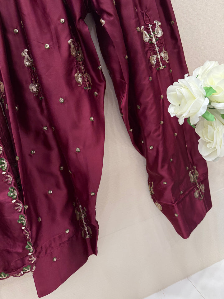 Pakistani Farshi salwar suits