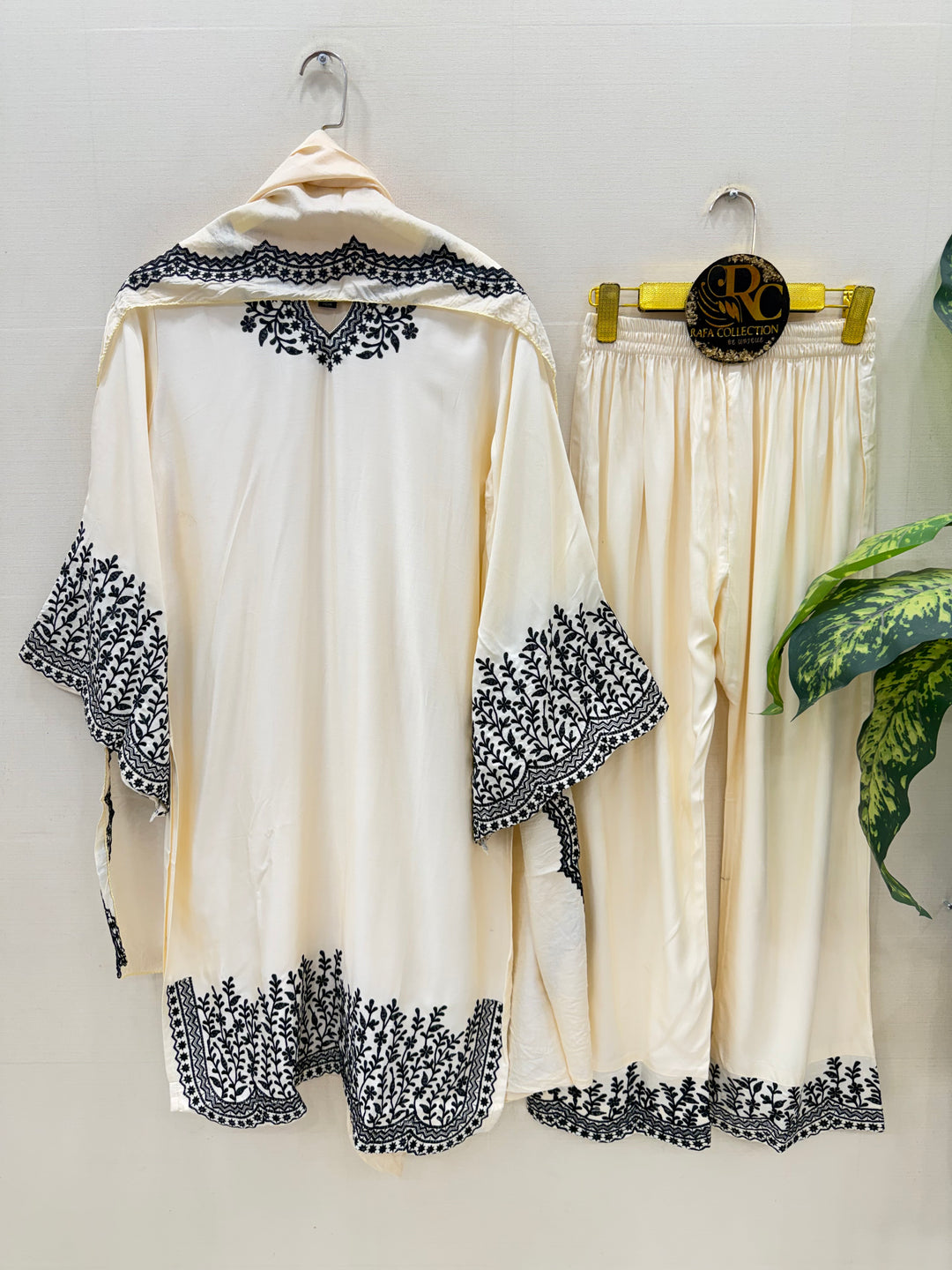 Pakistani Embroidered suits