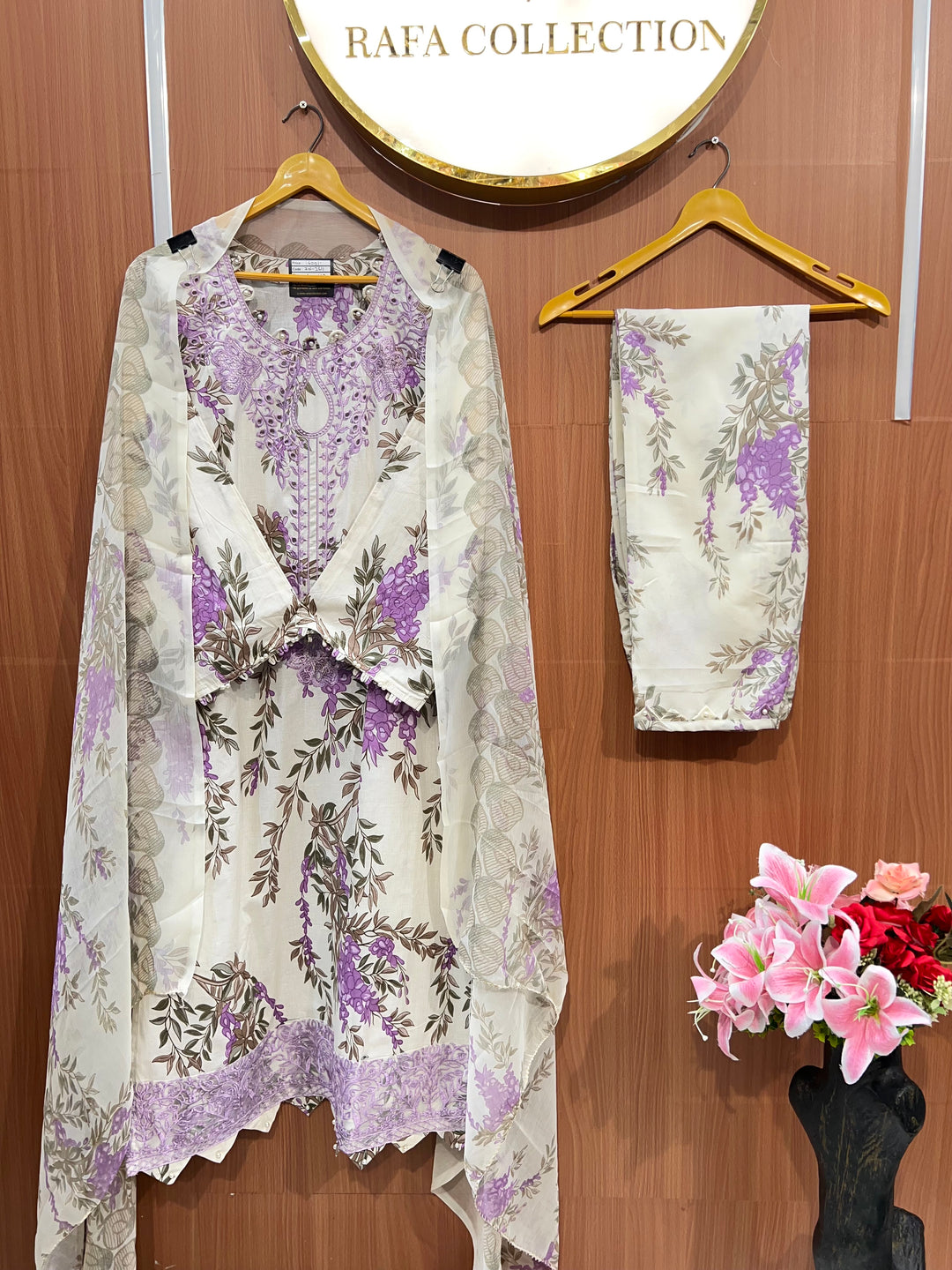 Pakistani embroided suits 2611