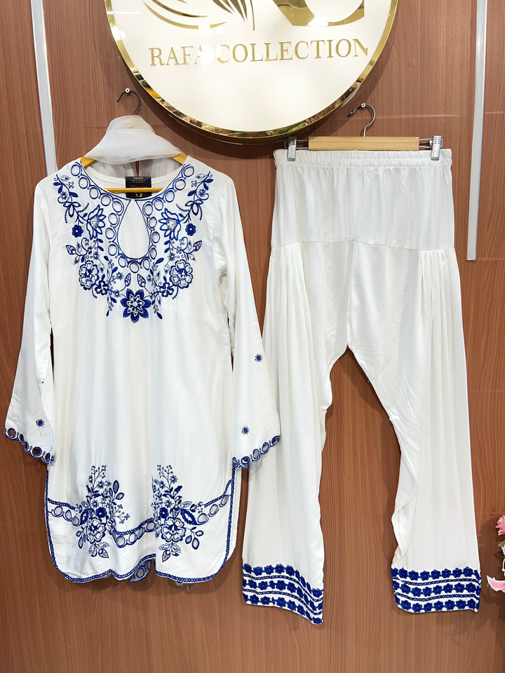 Pakistani Farshi salwar suits 2666