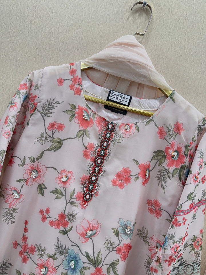 Pakistani Formals suits