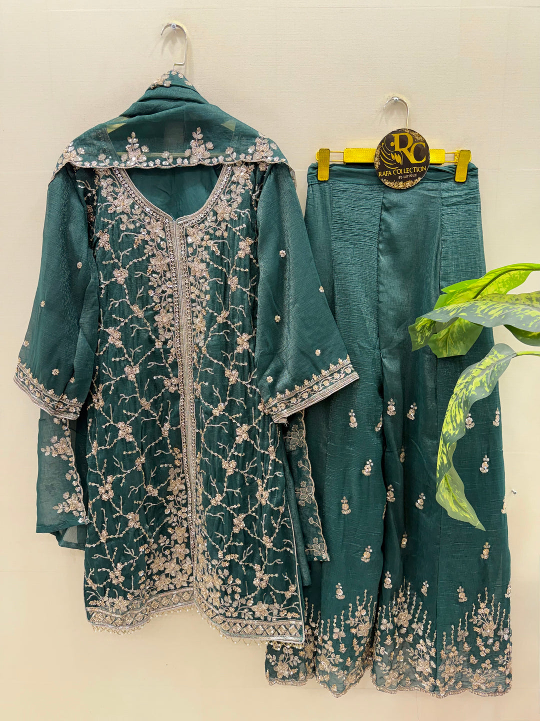 Pakistani formals suits