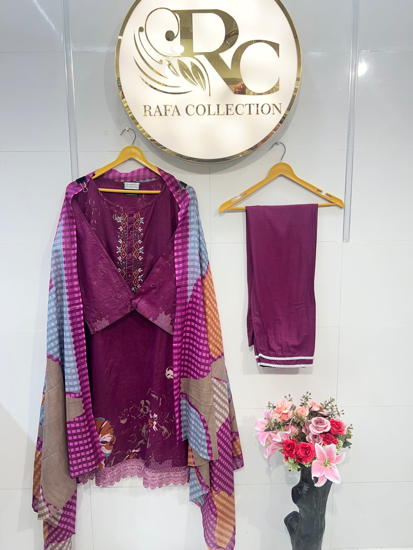 Pakistani suits 2612