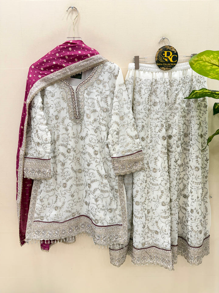 Pakistani Garara suit