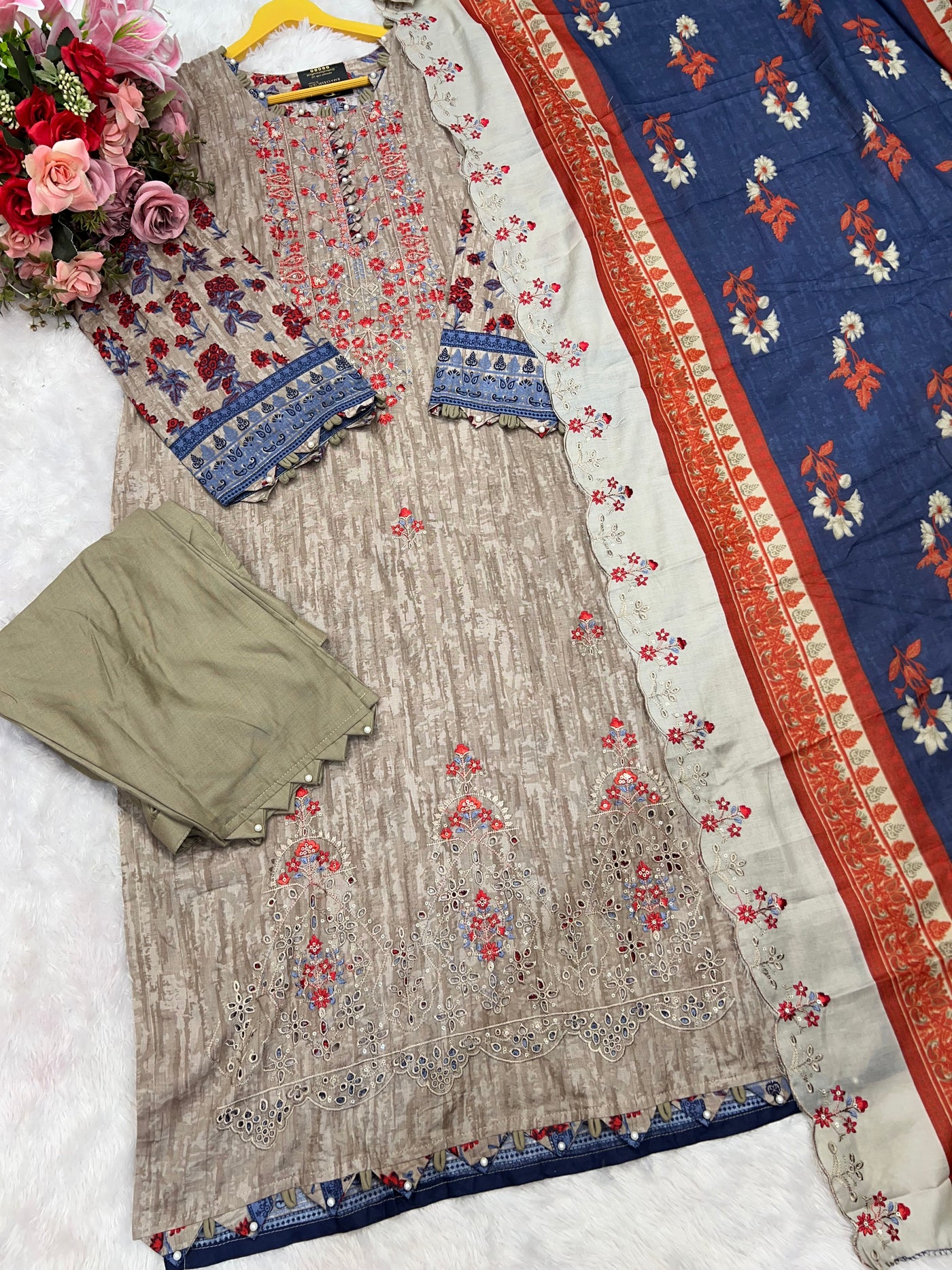 Elegant Handcrafted Suits 2645