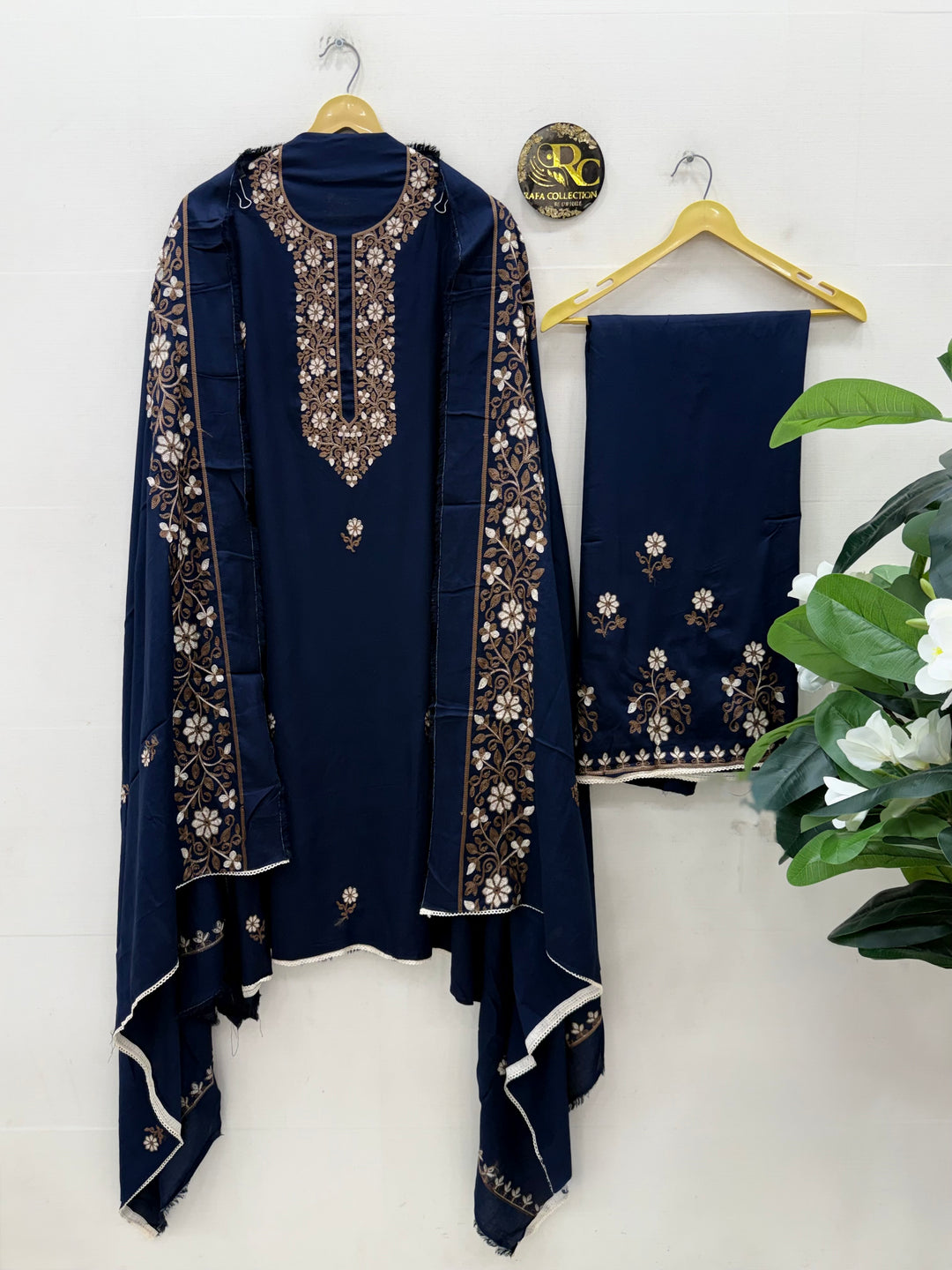 Kashmiri Unstitched Suits