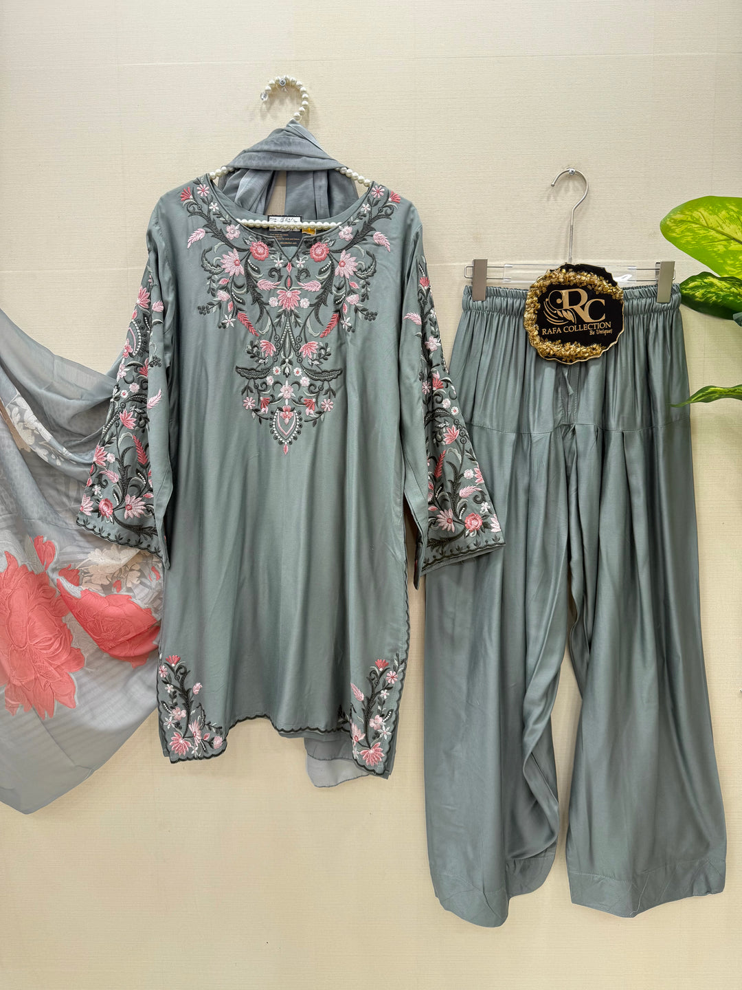 Embroidered Farshi salwar suits