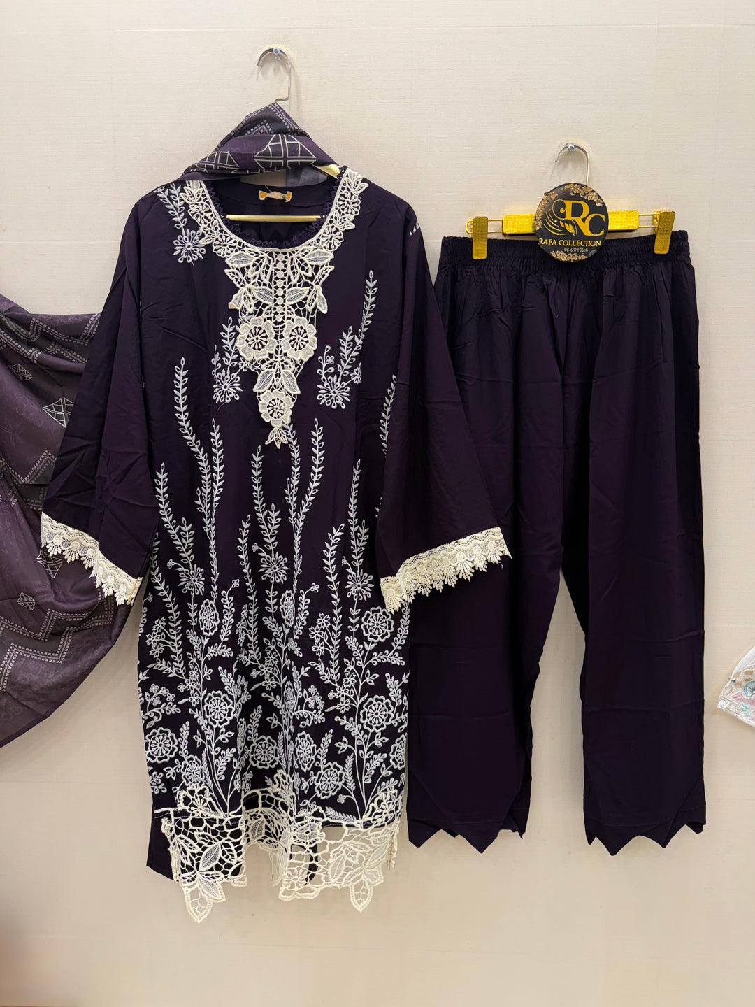Cutwork Pakistani embroidered suits