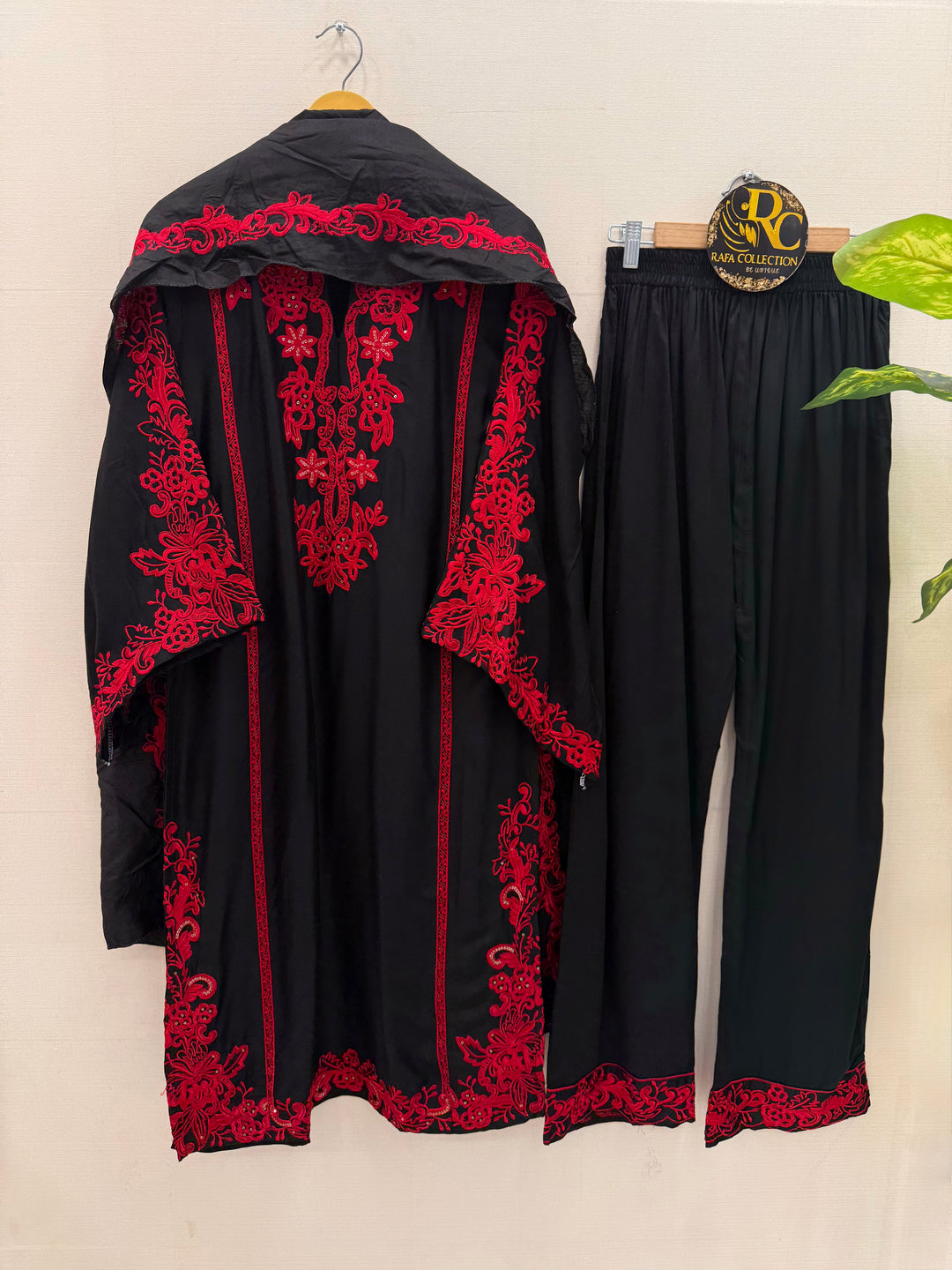 Pakistani Embroidered suits