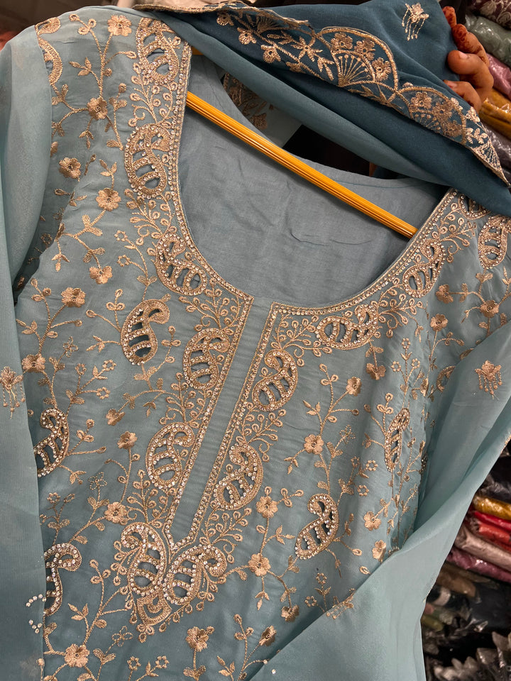 Pakistani party wear suits 17396