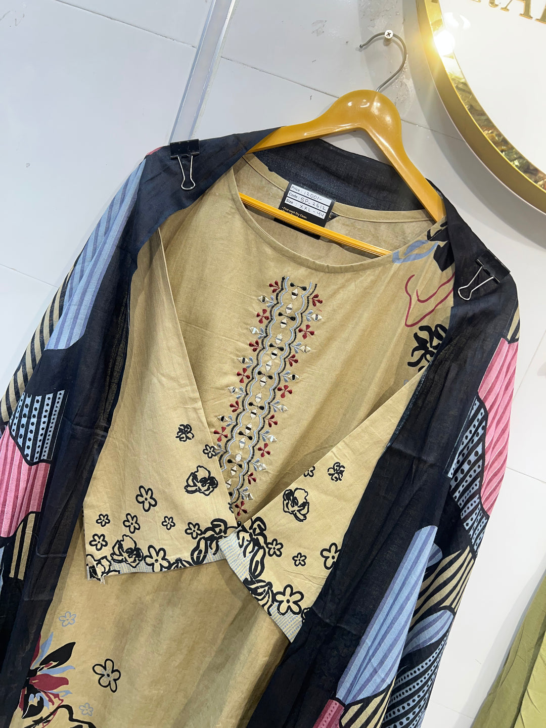 Cotton embroided suits 2612