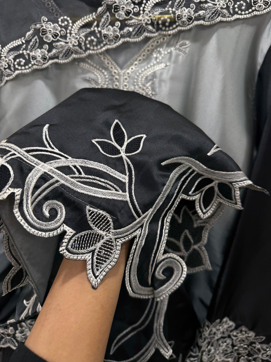 Pakistani Embroidered suits 2997