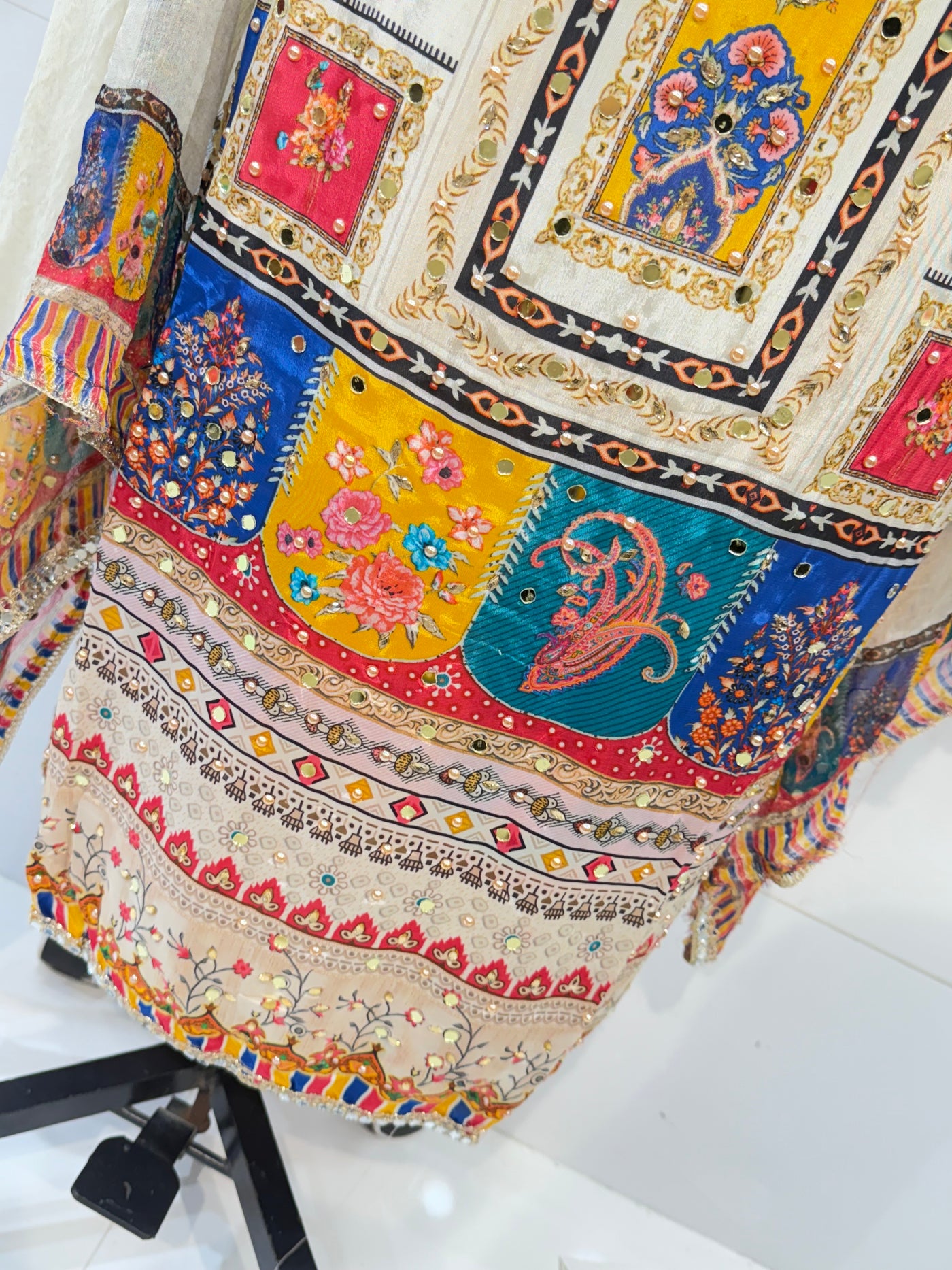 Multi Handwork Suit 1751