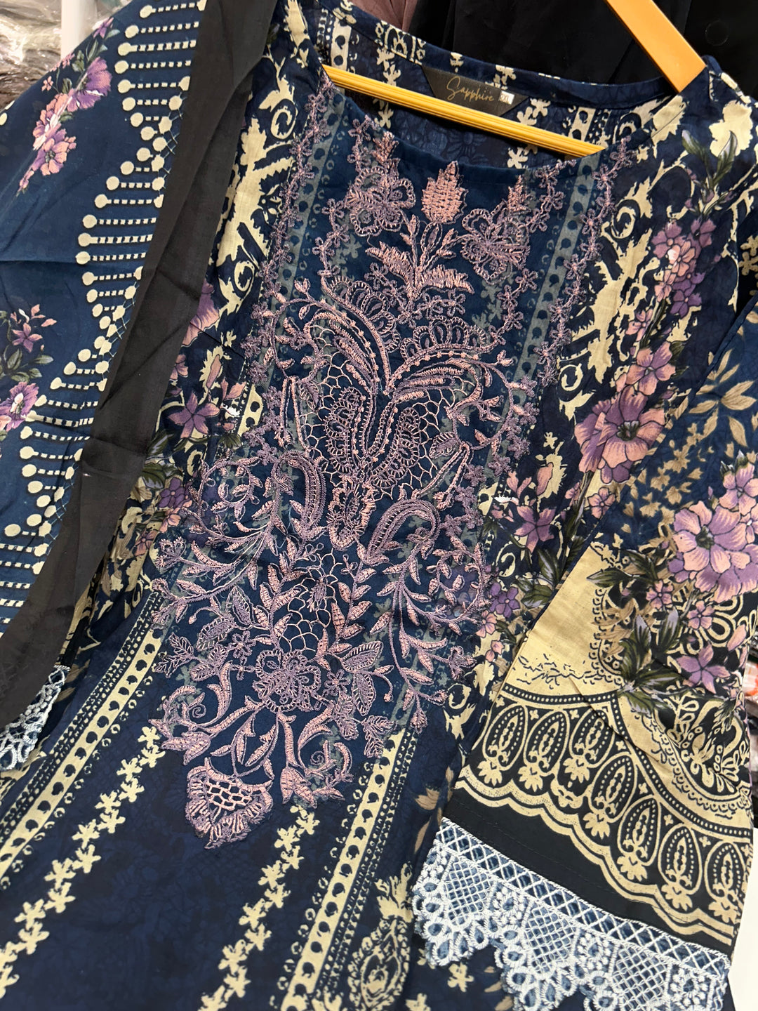 Pakistani embroided suit 1993