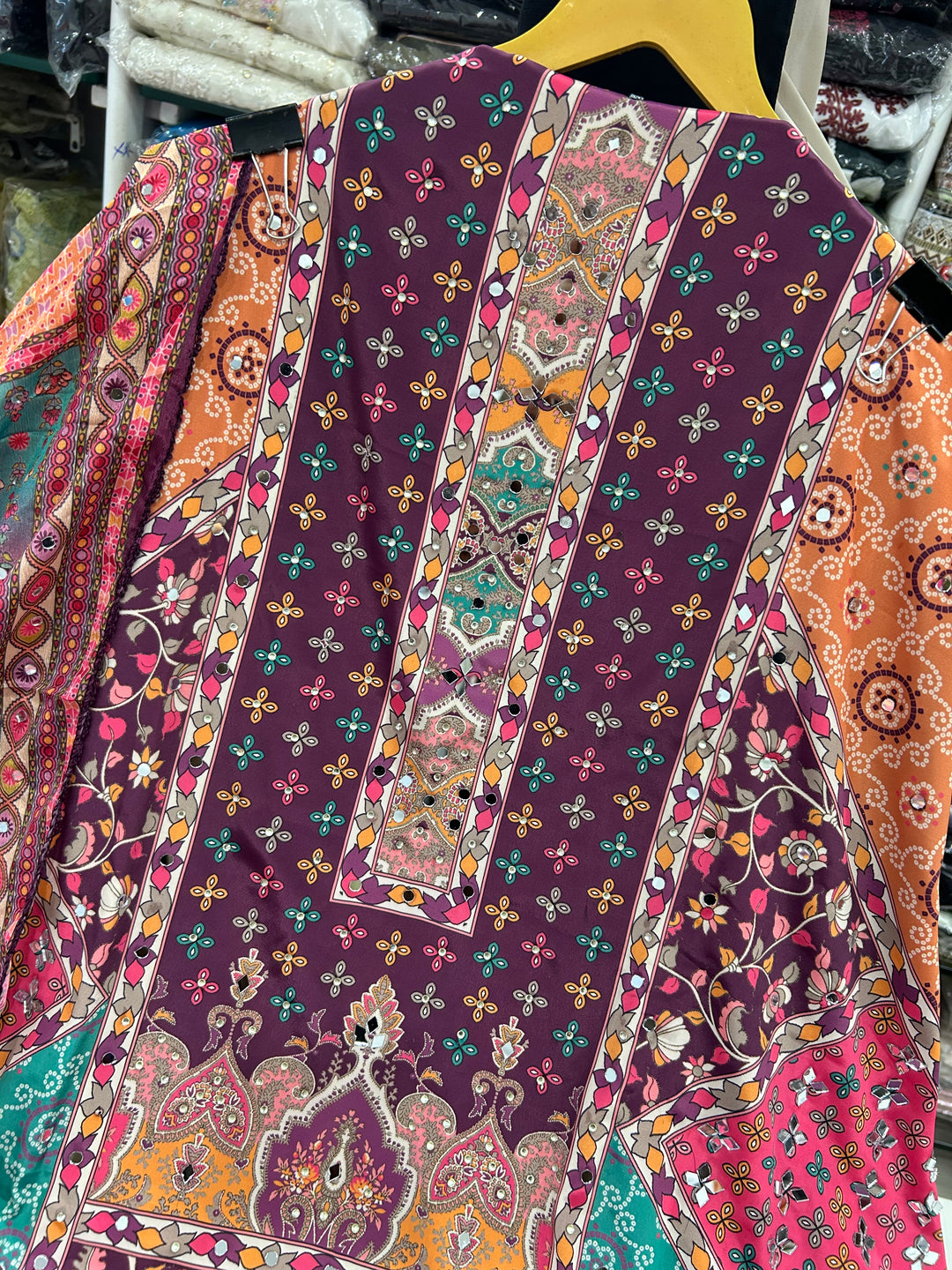 MULTI COLOUR UNSTICH SUIT