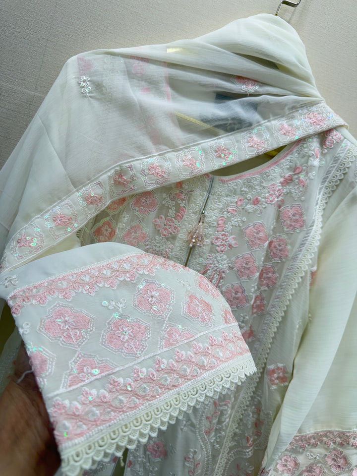 Pakistani karachi dresses 3204