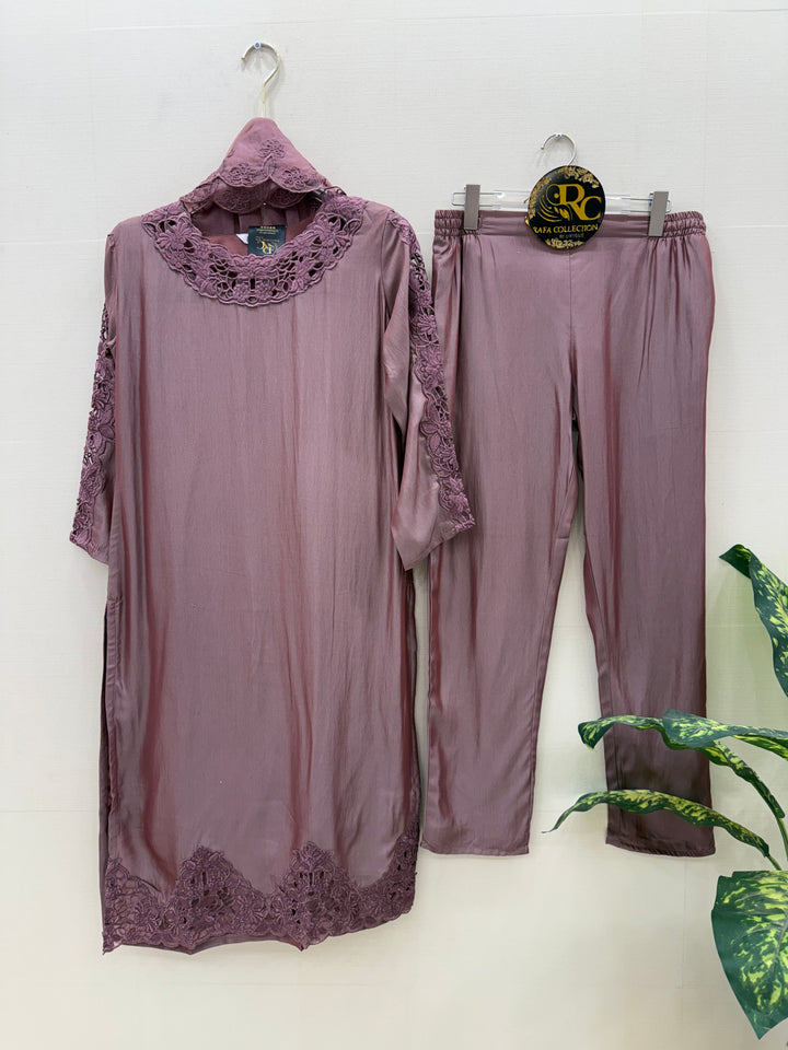 Pakistani Formals suits 3168