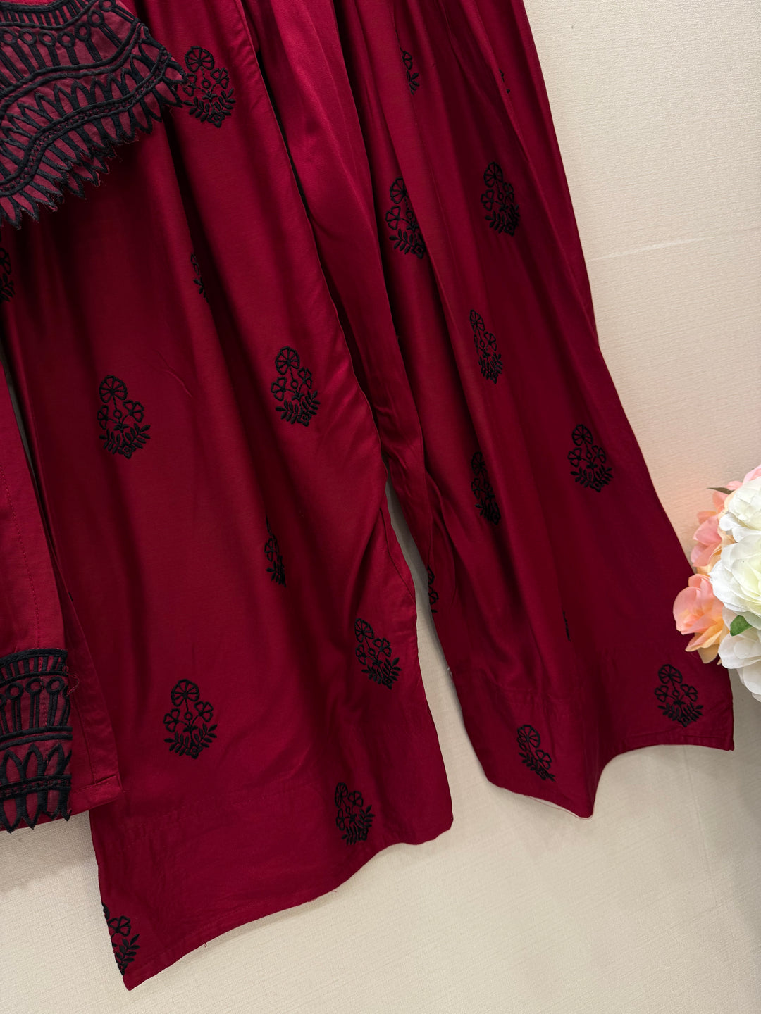 Embroidered Farshi suits 2938