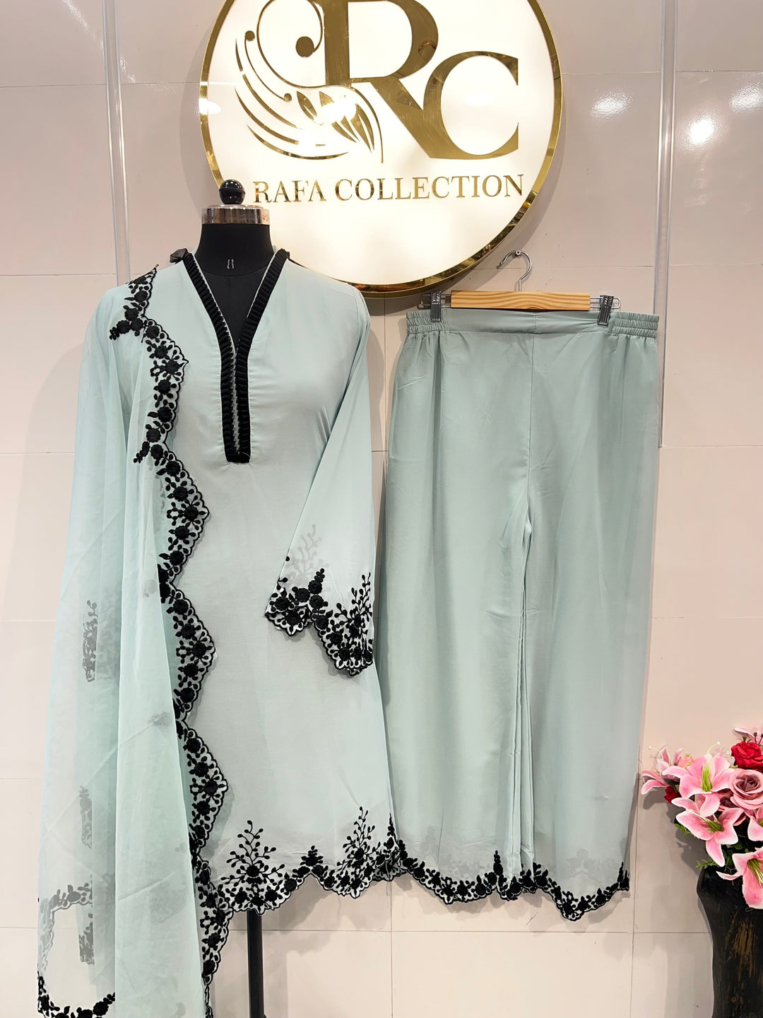 Simona pakistani suits 2187