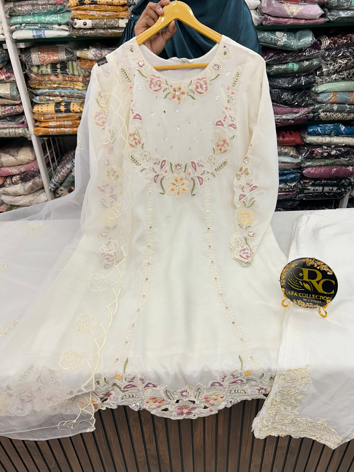 Pakistani Formals 2199
