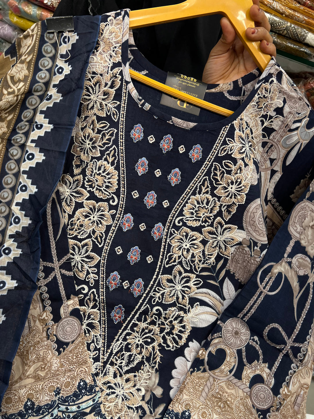 Cotton embroided Pakistani Suits 2825