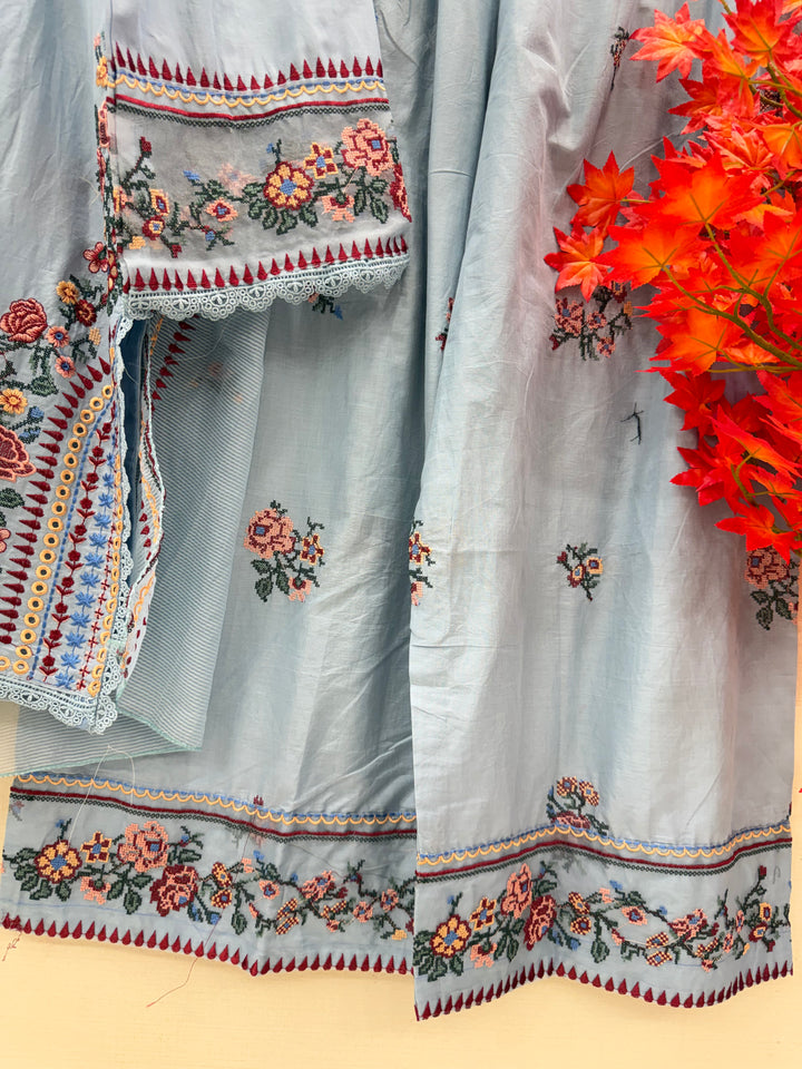 Pakistani Embroidered suits