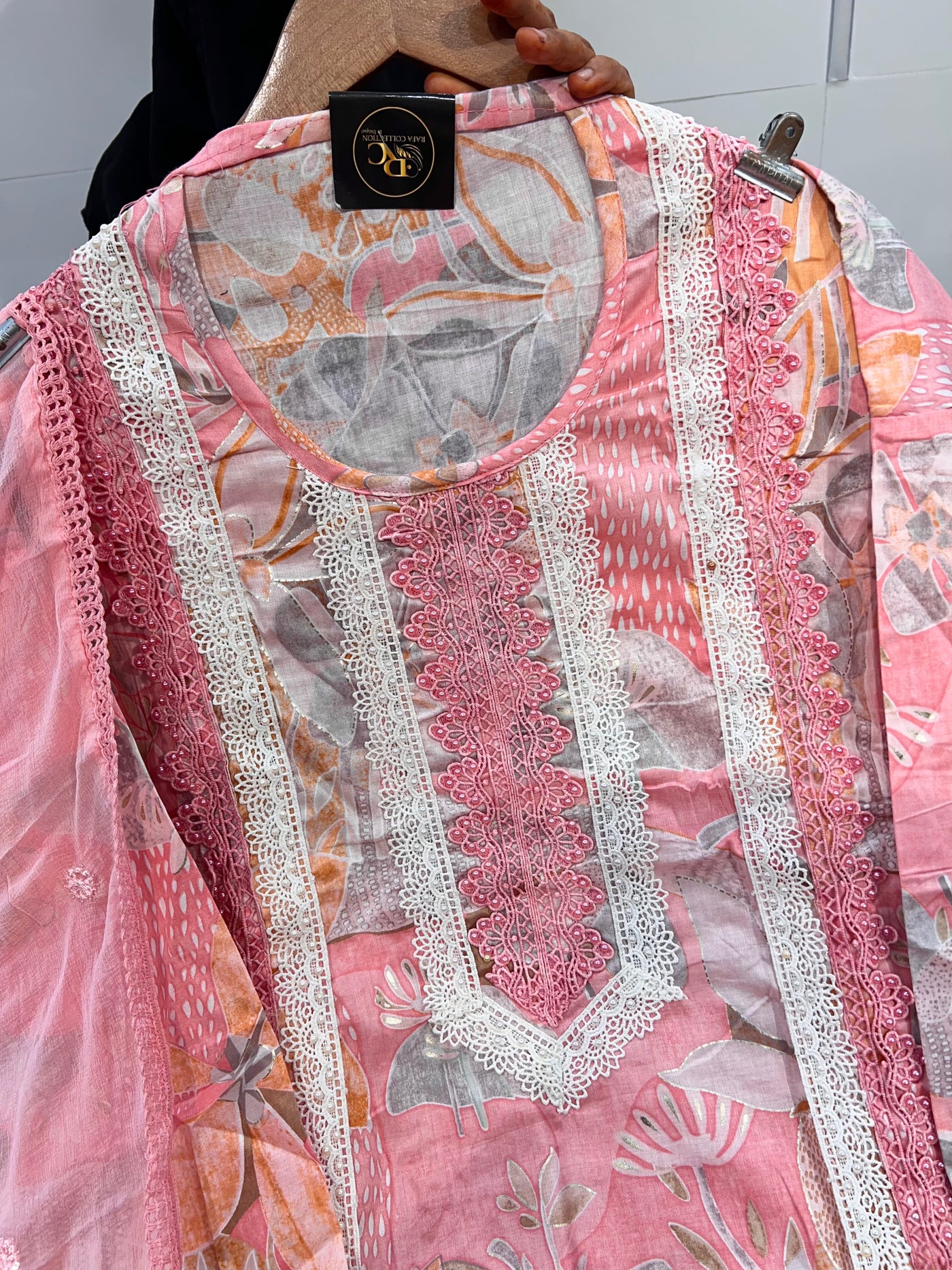 Cotton crochet lace suit 672809