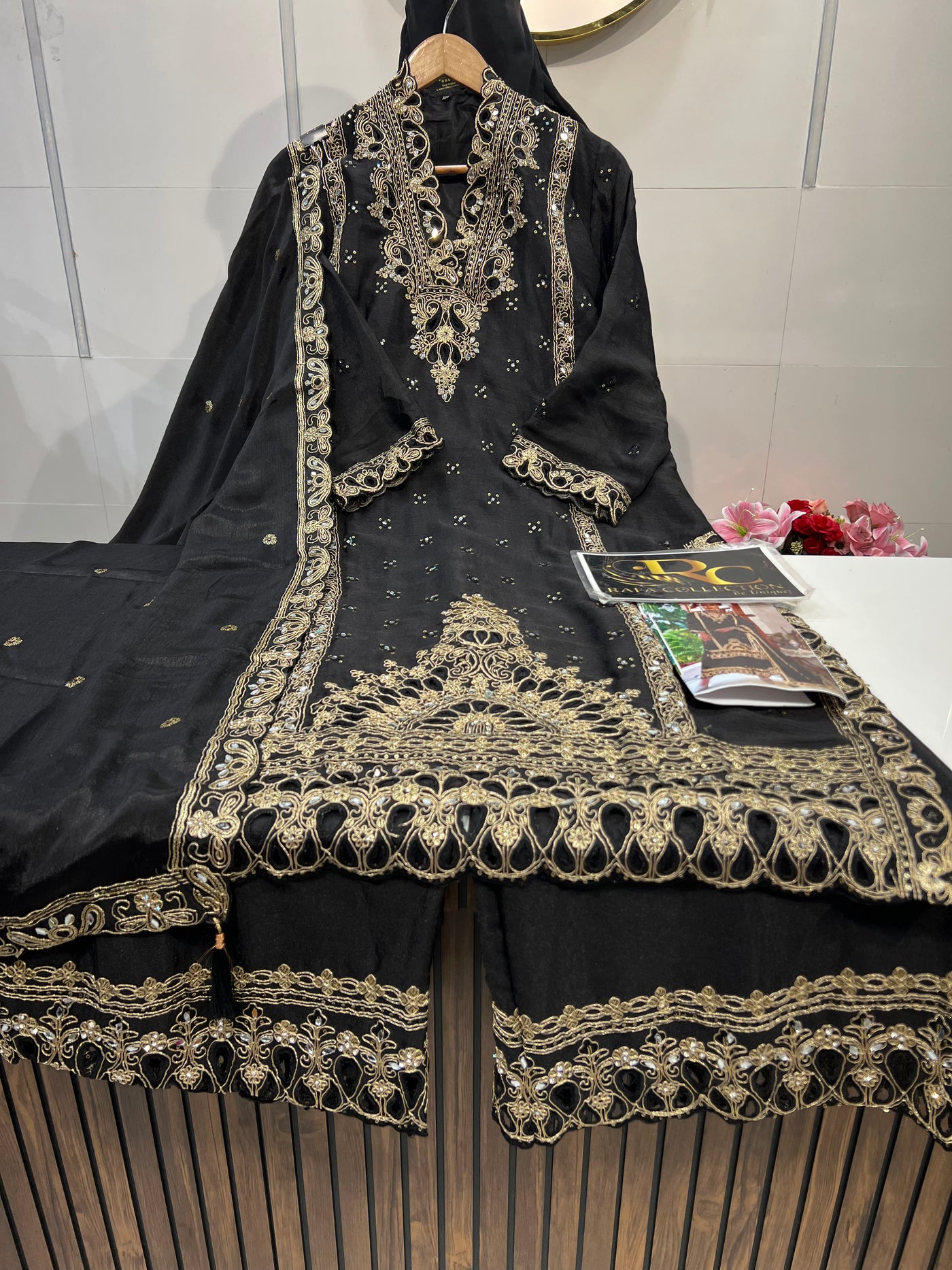 Saira special Suits 23420