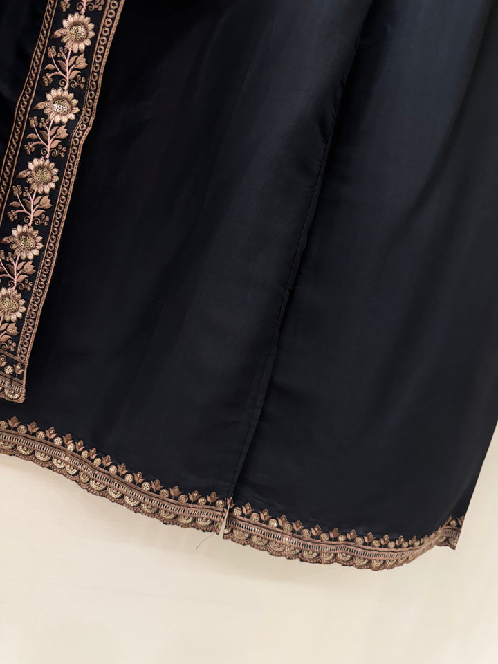 Pakistani embroidered suits 2986