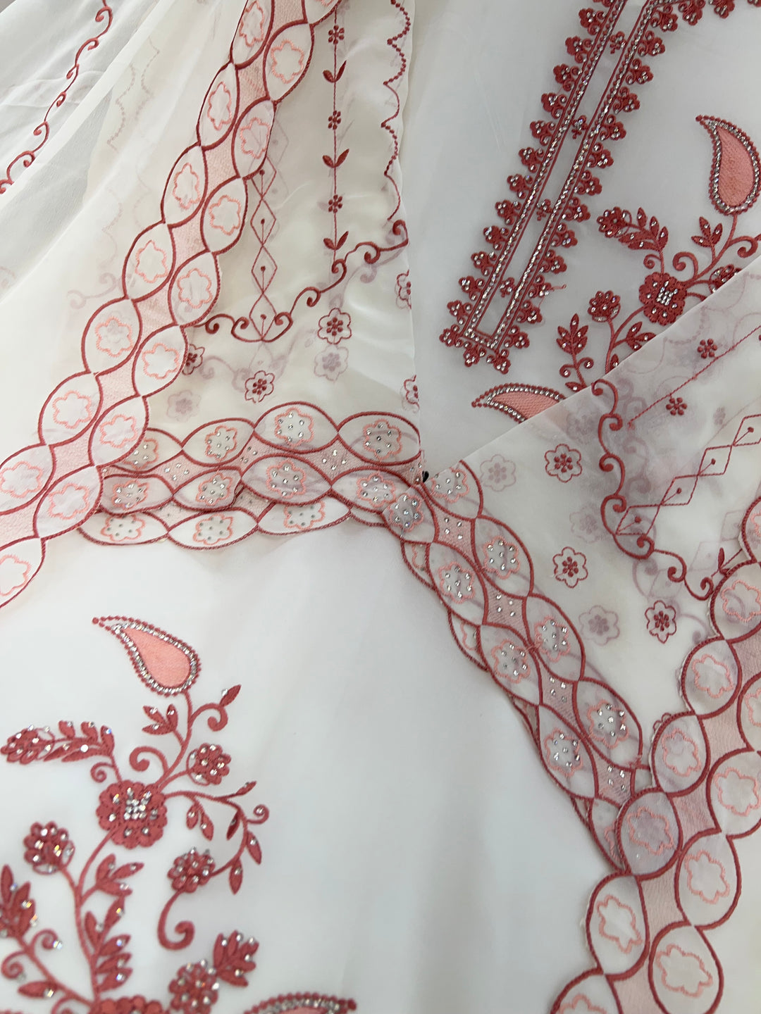 Stone embroidered suits 2781