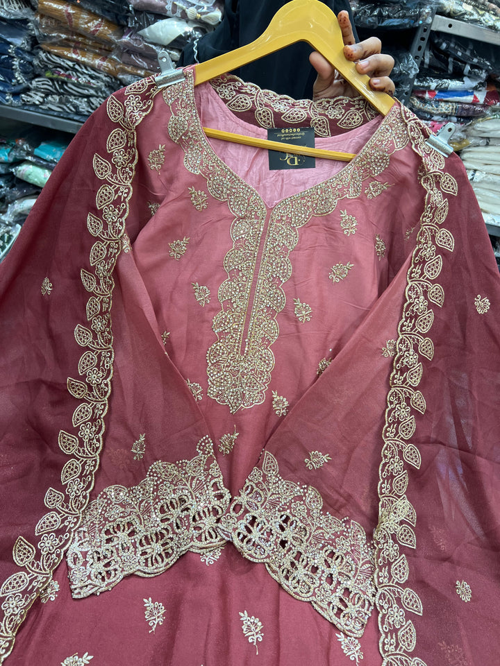 Pakistani party wear suits 17396