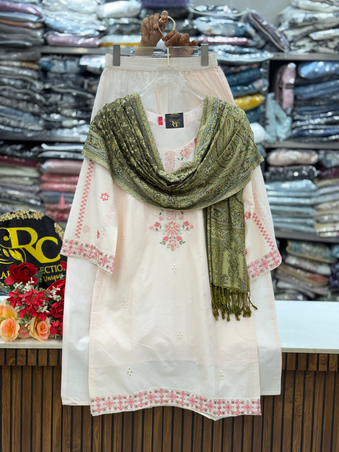 Chikankari pashmina sets