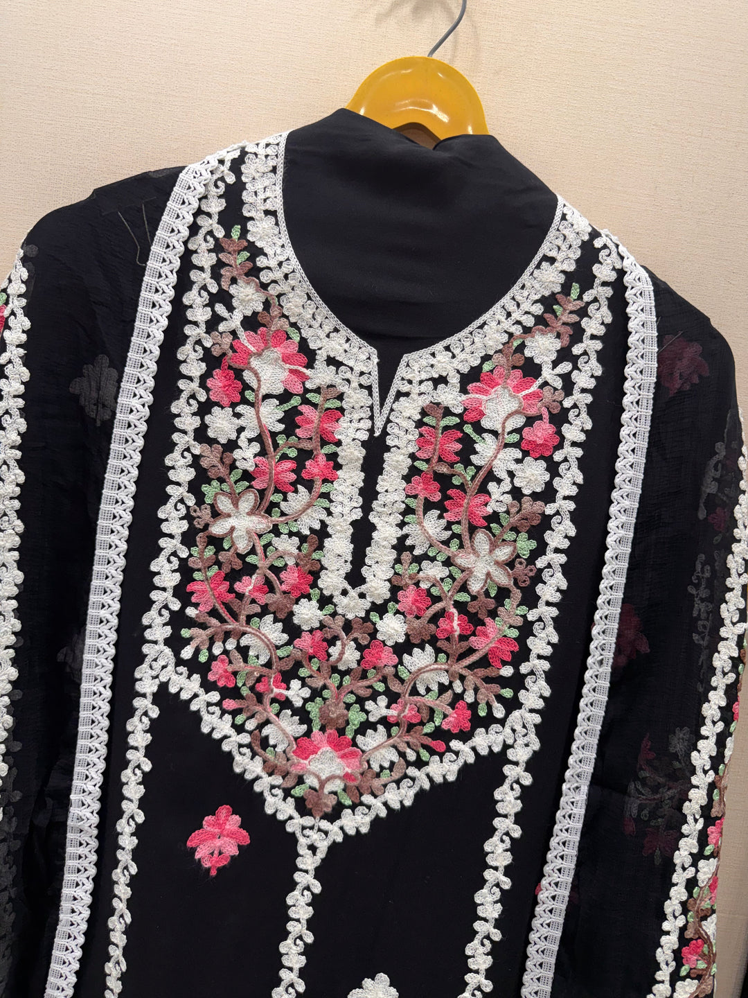 Kashmiri Unstitched Suits
