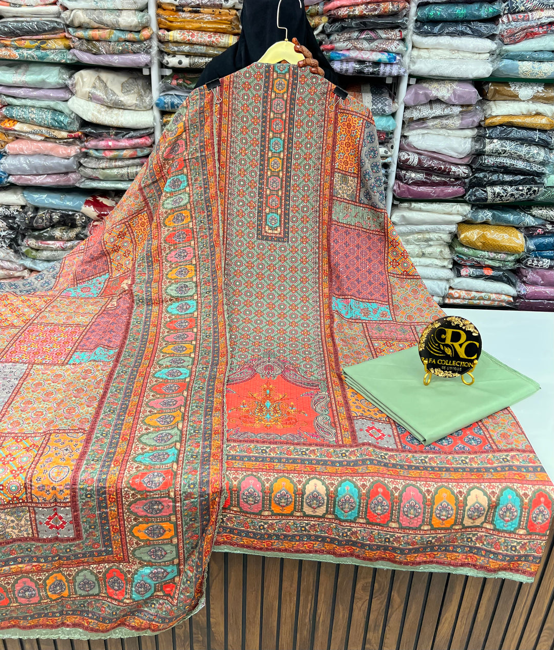 Multi Colour Unstich Suit 1396